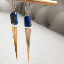 Load image into Gallery viewer, Lapis Lazuli Spike earrings- blue