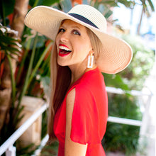 Load image into Gallery viewer, Pearl Geo earrings